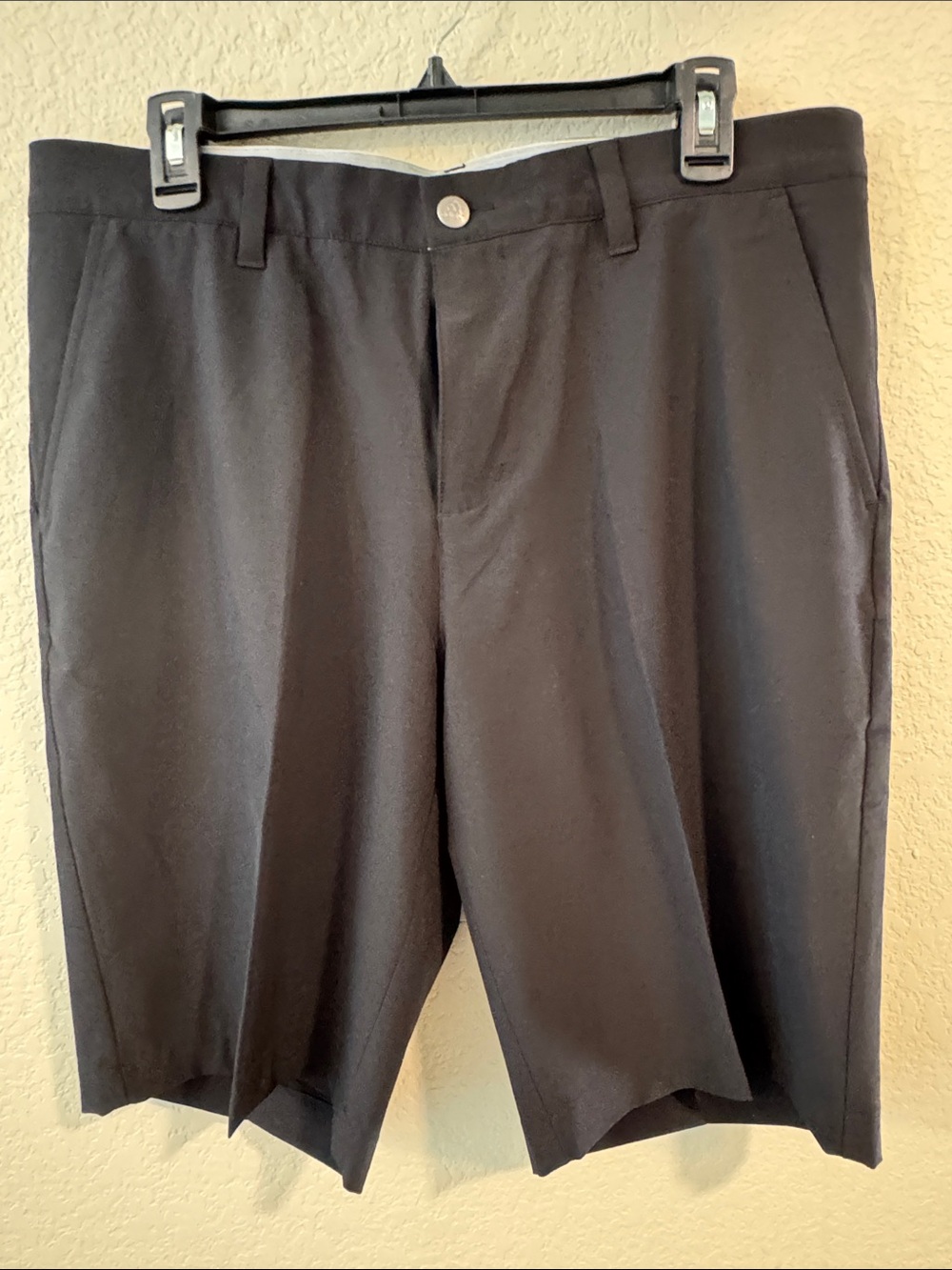 Adidas Ultimate365 Golf Shorts Men’s 34 Black Stretch